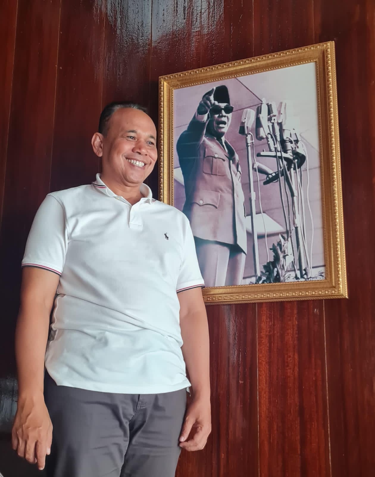 Dr H Ahsanul Khalik. Saat ini menjabat sebagai Staf Ahli Gubernur Provinsi NTB Bidang Sosial. (Dok.Istimewa).