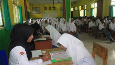 Hari Pertama Masuk Sekolah, Siswa Baru MAN 2 Manggarai Jalani Asesmen Diagnostik