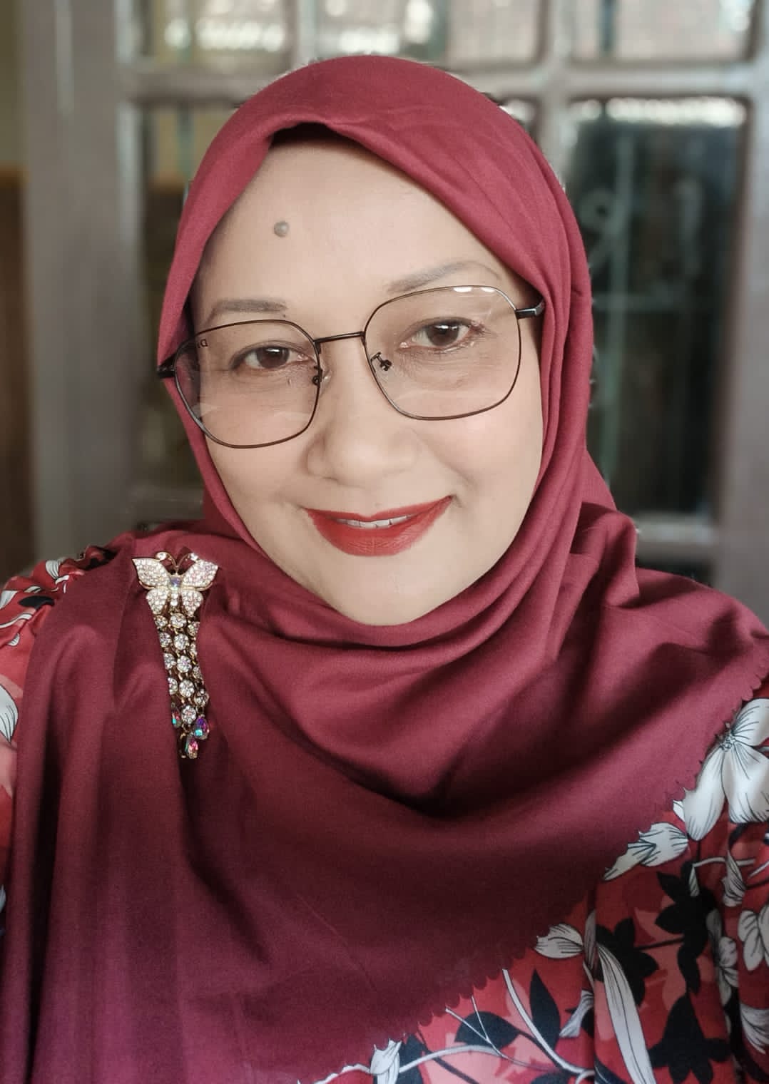 Avia Faolina, SE, konsumen perumahan PT Royal yang sempat melaporkan Direktur PT Royal atas dugaan penipuan,